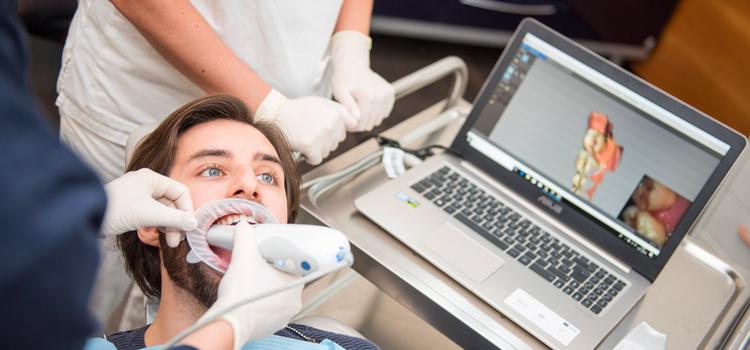 Impronta dentale digitale: scansioni più evolute