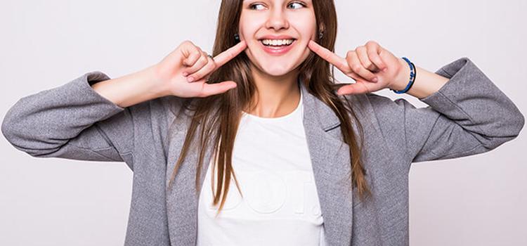 Radiofrequenza al viso contro l’invecchiamento cutaneo